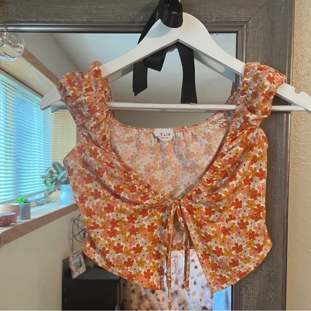 Le Lis Autumn Floral Blouse